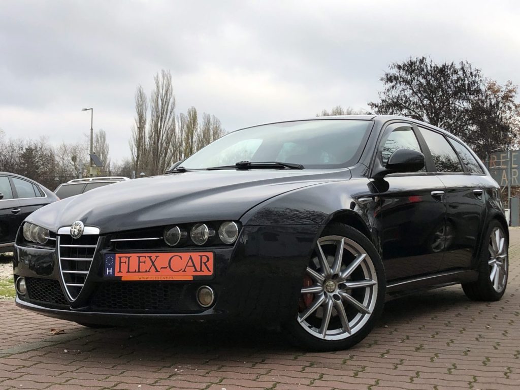 ALFA ROMEO 159 SW 1.9 JTD 16V TI (Automata) AUTOMATA-TI-FŰTHETŐ BŐRÜLÉS-XENON-SZERVIZKÖNYV!