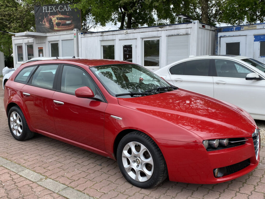 ALFA ROMEO 159 SW 1.9 JTD 16V Distinctive (Automata) AUTOMATA-TEMPOMAT-HIDEG KLÍMA!